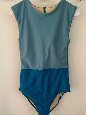 Summersalt Two-Tone Teal/Blue One-Piece Swimsuit size 8
